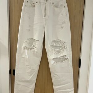 American Eagle Outfitters High Rise Ripped Jeans - White